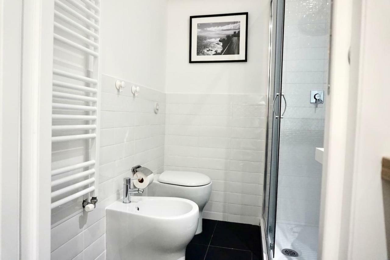 Otello Apartment Генуя Экстерьер фото